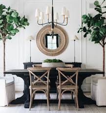 The owner, tonia coleman, has over 19 years of extensive experience as a general manager of an upscale interior design firm and home furnishings. Mosaique A La Maison