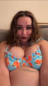 Bikini boobies - cutielifeguard_ on SwimmerPorn | fap.bar