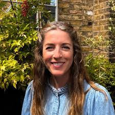 Flora Watt's Instagram, Twitter & Facebook