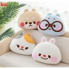 Lalu beberapa detik kemudian kepalanya rebah di bantal dan kedua belah tangannya terkulai ke kasur, lemas. Nyaman Kapan Saja Dengan 10 Rekomendasi Bantal Kecil Serbaguna Ini 2020