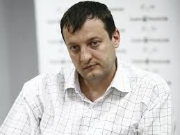 Robert Şerban, Gral Medical: Liderii curajoşi şi influenţi au ieşit la  proteste,...