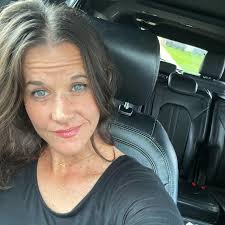 Sarah Sandifer (@sarahsandifer) • Instagram photos and videos