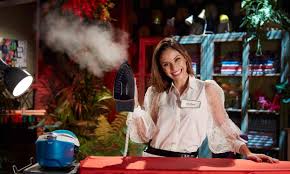 El formato es la adaptación del espacio de televisión británico the great british sewing bee. Elena Primera Expulsada De Maestros De La Costura 4
