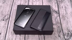 Huawei Mate RS Porsche Design Unboxing ...