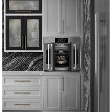 A light that won't go off is indicative of either a miswired ceiling light (often due to misunderstanding how a switch loop works), or a miswired switch. Monogram Wall Ovens Ztsx1fpsnss Single Oven From General Appliances