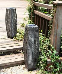 Hochwertige und langlebige solar lampen für den garten. Helle Outdoor Garten Solar Powered Rattan Rasen Lampe Licht Wetter Bestandig Rattan Boden Lampe Fur Terrasse Deck Pfad Und Gard Buy Garten Licht Solar Garten Licht Garten Solar Licht Product On Alibaba Com