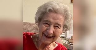 Leona Schmitz Obituary