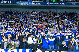 Die vier jahre wurde die sportstätte einfach arena auf schalke gerufen. Der Fc Schalke 04 Gibt Anreise Und Parkhinweise Fur Alle Die Zum Derby Gehen Gelsenkirchen