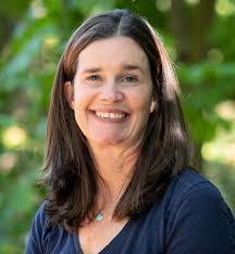 Nancy Manke's Instagram, Twitter & Facebook