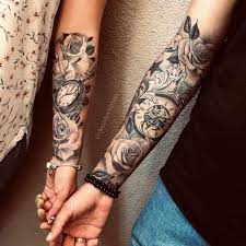 Les tatouages corporels sont de diverses formes et expriment les intentions, les caractéristiques ou tout simplement un message précis de la personne qui les porte. 100 Magnifiques Tatouages Avant Bras Pour Femme Tatouez