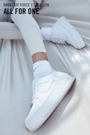 Via Nike Snkrs Https Www Nike Com Us Launch T Womens Air Force 1 Sage Low White Sitesrc Snkrsiosshare Nike Air Force Outfit Nike Air Shoes White Nikes