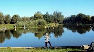 Les clients attablés devront porter le masque pendant la commande, avant le service du premier plat, et au moment du paiement. Confinement 2 La Chasse Est Permise Sous Conditions Mais Qu En Est Il De La Peche