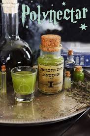 8 Cocktails Harry Potter Qui Vont Vous Ensorceler Recette Harry Potter Apero Harry Potter Nourriture De Harry Potter