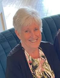 Donna Ferris's Instagram, Twitter & Facebook