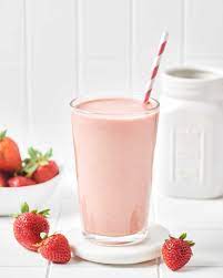 Homemade Vegan Strawberry Milk Recipe (with Cashews) - Resplendent Kitchen