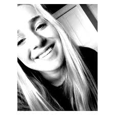 Stream Deanna Brady music