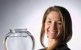 Eleanor M. Caves, 2017 Dean's Award Winner