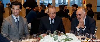 We were unable to load disqus. Football And Basketball Teams Come Together For Christmas Lunch Real Madrid Cf