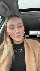 Emma Skaggs's Instagram, Twitter & Facebook