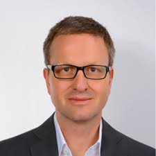 Dr. Markus Schwab
