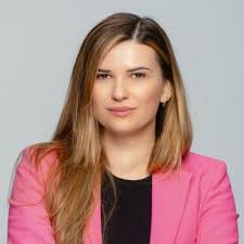 Finally moved in to our new Riyadh office. After months of working from  home offices and cafes, hosting client meetings in my living room with a TV  as our presentation screen, we