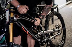 Guide To Mountain Biking Suspension Red Bull Bike