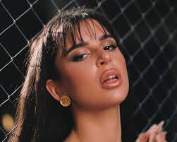 Tengo los ojos limpios y. Nathy Peluso Anuncia El Lanzamiento De Calambre