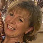 Diane Sarr's Instagram, Twitter & Facebook