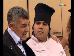 Futuro presidente dady brieva fue uno de los invitados de andy kusnetzoff a ph, podemos hablar (telefe) y, una vez finalizada la parte inicial junto al resto de los presentes, compartió apenas unos minutos la cena en la mesa con axel kicillof , que se quedó hasta el final del envío. Sabado Bus Sorpresa A Dady Brieva Youtube