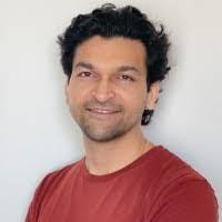 Nik Talwar's Instagram, Twitter & Facebook