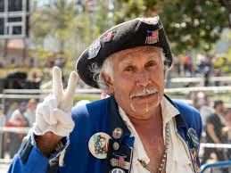 Kunnen Bernie Sanders en Alexandria Ocasio-Cortez links Amerika verenigen  tegen Donald Trump?