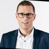 Steven Lahr's Instagram, Twitter & Facebook