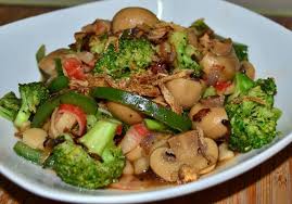 Resepi sayur ini menggunakan bahan sayuran seperti kobis bunga, lobak merah, brokoli, bawang. Resepi Sayur Campur Sos Tiram Resepi Makanan Laut Mama Facebook