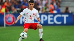 Izdanje uefa europskog nogometnog prvenstva, najprestižnijeg međunarodnog nogometnog natjecanja u europi. Leicester City Sign Poland Winger Bartosz Kapustka Central Itv News