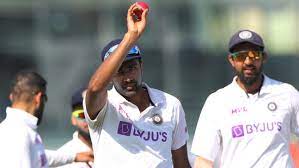 If your are a cricket fans and living in united kingdom want to watch live cricket streaming just download sky. India Vs England Highlights 2nd Test Day 2 Ashwin S 5 For Keeps Hosts On Top India Lead By 249 Runs Hindustan Times