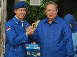 He is a former world and olympic champion in the men's singles. Legenda Bulutangkis Taufik Hidayat Terjun Ke Dunia Politik Liga Olahraga