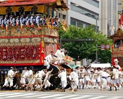 祇園祭山鉾巡行的圖片