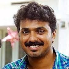 Watch Ayal Njanalla (2015) Full Movie Online