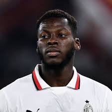 🔊 Theoooooo Hernaaaandez @lanzonigermano @theo3hernandez 👏