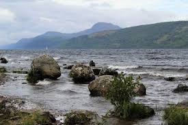 Jezioro loch ness (loch=jezioro po szkocku) ma 39 km dlugosci, 1,5 km szerokosci i 305 m glebokosci. Blog O Szkocji Szkocja To Moja Pasja Odwiedzam I Opisuje Miejsca Niekoniecznie Lansowane Przez Oficjalne Przewodniki Places In Scotland Visit Scotland Change
