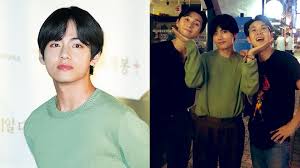 I also think he's a really good actor (he. Bts V Shows Support For Best Friends Park Seojoon And Choi Wooshik For Film The Divine Fury Bts V Wooga Actors