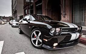 2013 Dodge Challenger Srt8 Front Three Quarter View Dodge Challenger Challenger Srt8 2012 Dodge Challenger