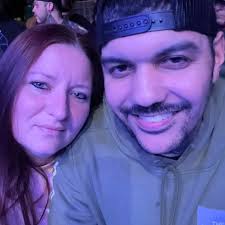 Anyone going to the Philly show