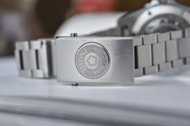 Scegli la consegna gratis per riparmiare di più. Introducing Titoni Seascoper Dive Watch Hands On Price