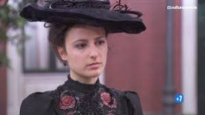 Adela Santana · Dirección Editorial en Cultura en Serie