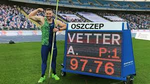 Na druhé ms konané ve finské metropoli splnil limit hned několikrát a soupeři už se dopředu třásli ze střetu se žijící legendou. Vetter Wirft Fast Weltrekord 97 76 Meter Sind Bombastisch Baden Online Nachrichten Der Ortenau Offenburger Tageblatt