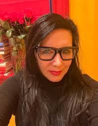 U.S. panel lowers recommended age for women to get mammograms