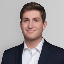 I am excited to announce that I have accepted a position with Unapologetic  Foods, where I will serve as an Executive Assistant. UA's dedication to  redfining the Indian dining experience in New