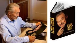 Karel gott byl nejznámější český zpěvák a mnohonásobný držitel ocenění zlatý slavík. Prvni Ukazka Z Autobiografie Karla Gotta Otcem Se Stal Proti Sve Vuli Evropa 2