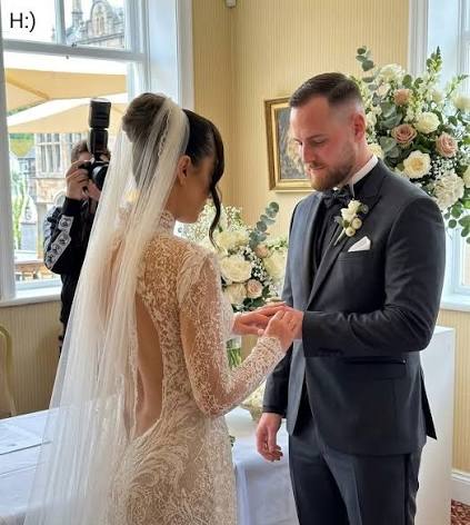A beautiful wedding until the man discovered his bride was a... See more
